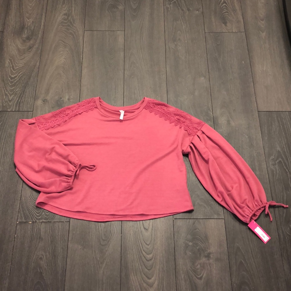 Long sleeve bell sleeve top